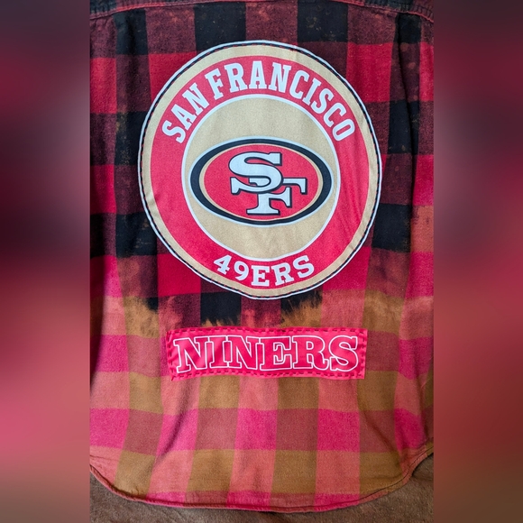 San Francisco 49ers Upcycled Dip Dye Bleach Flannel Shirt - Picture 6 of 15